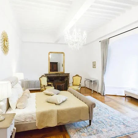 Apartamento Authentic Middle Ages In The Castle *
